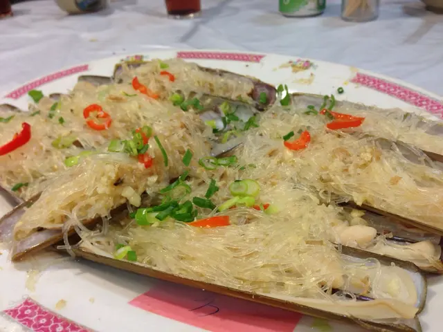 粉絲沒有吸收鼓油及聖子的汁,很乾。但聖子新鮮