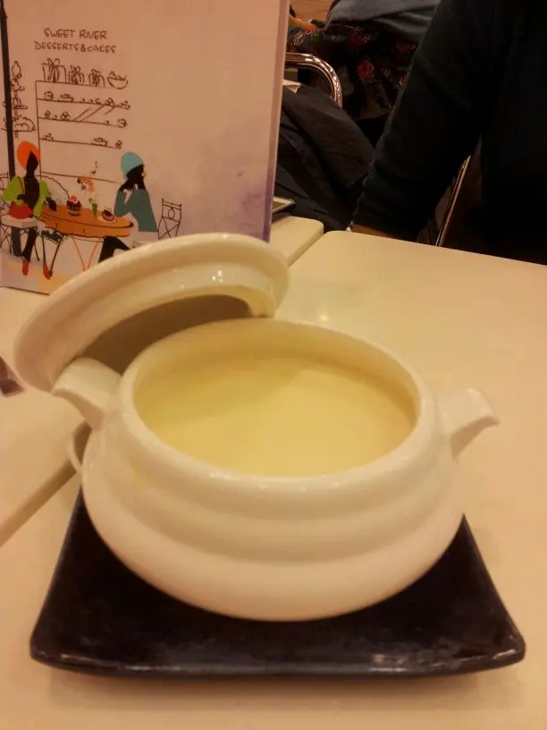 三棗鮮奶燉花膠