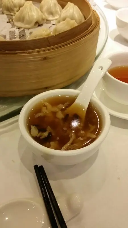 花膠燴魚翅
