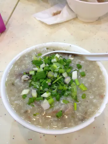 陈肾蚝豉猪骨粥