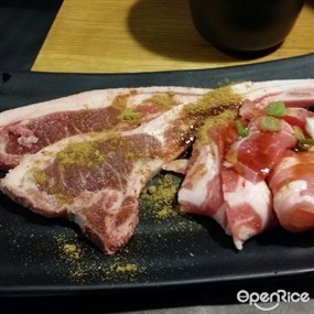 雷橋燒肉日本料理的相片 - 銅鑼灣