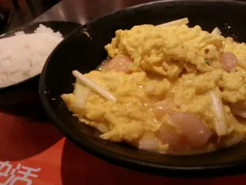 蝦仁炒蛋飯