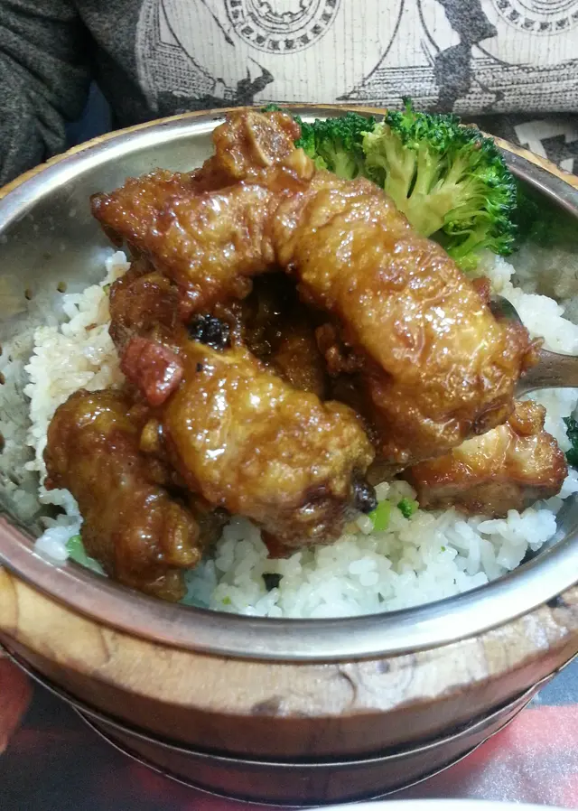 木桶黑醋骨菜飯