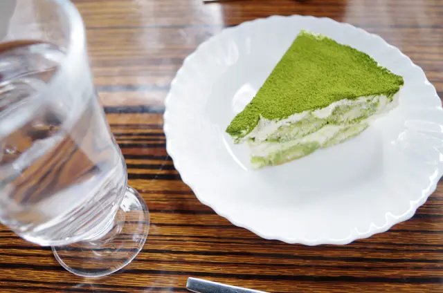 綠茶tiramisu