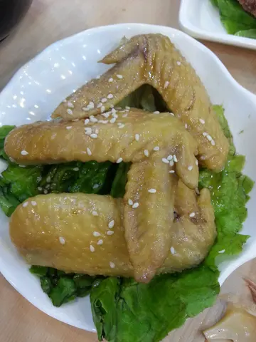云南黄酒醉鸡翼