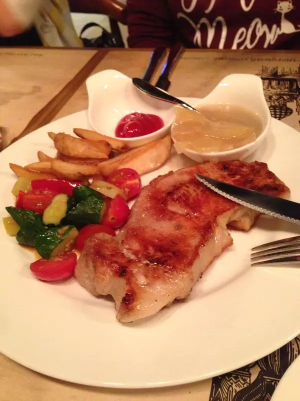 從未試過,原來蘋果同豬扒咁岩KEY