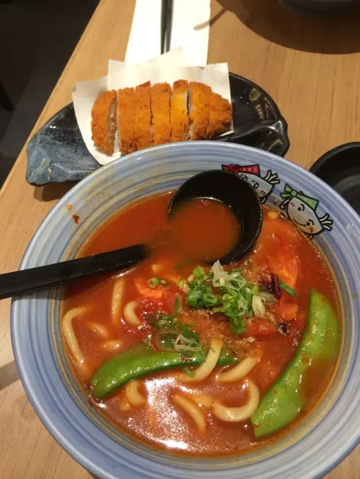 必嗌蕃茄湯..但下次唔會揀吉列豬扒
