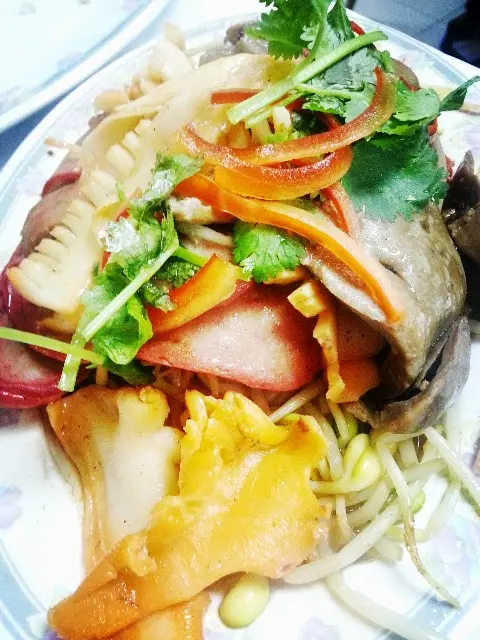 滷水三拼(鵝肝，紅腸，墨魚）