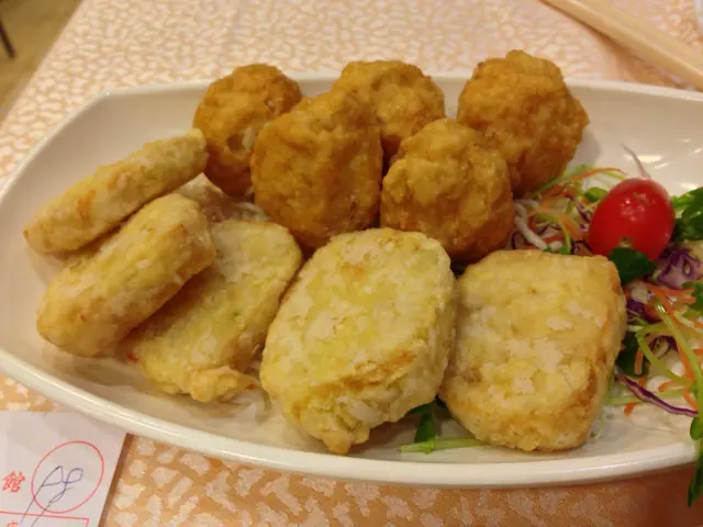 蝦棗拼墨魚卷