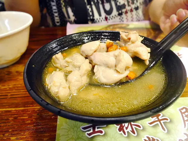 日式漢方雞酒食