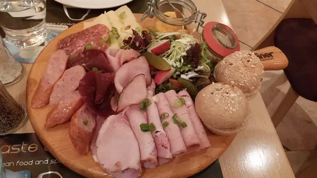 涷肉大雜匯 yummy