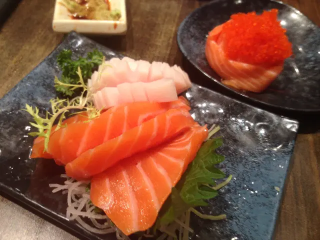 三色刺身&花之戀