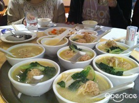 雲吞雞 - 尖沙咀的鹿鳴春飯店