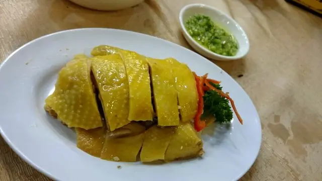 雲英雞