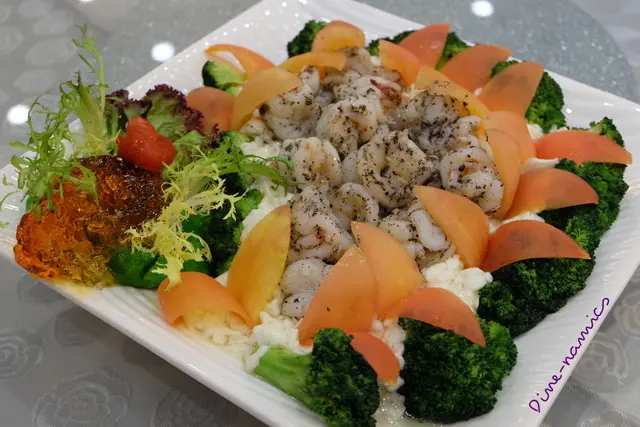 富貴黑松露蛋白黃帝蝦球