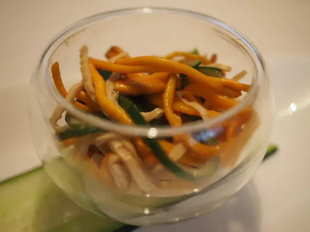 雲南腐皮涼伴鮮蟲草花