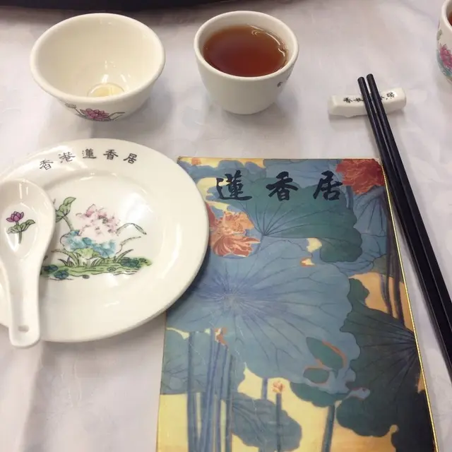 蓮味十足既餐具