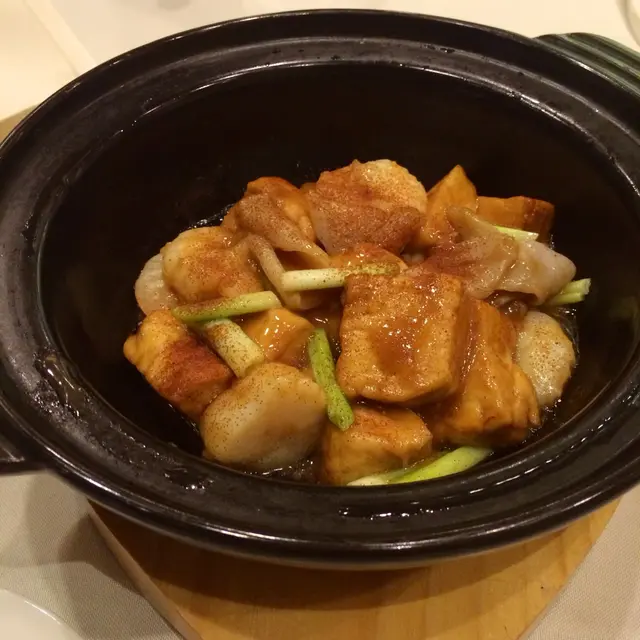 蝦子海珍豆腐煲