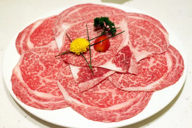 5A近江黑毛和牛片