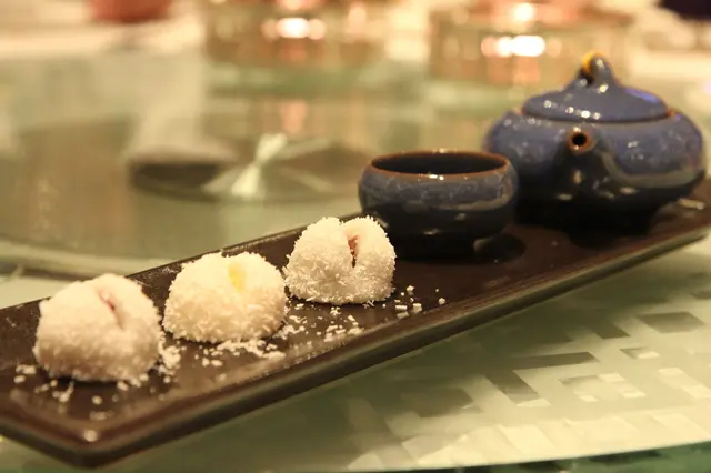 三色糯米糍伴薑茶