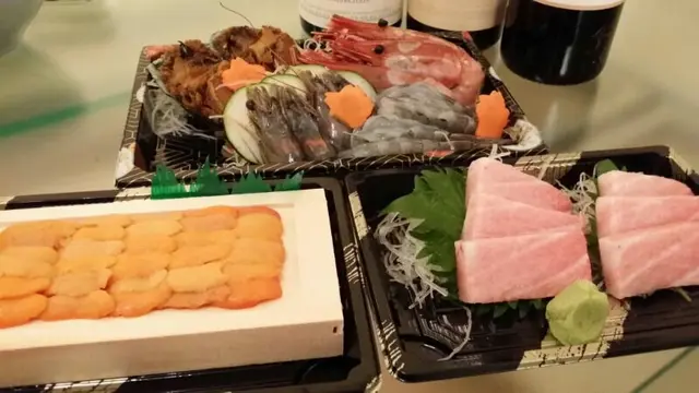 全晚之刺身盛宴，3個人食份量都幾抵。