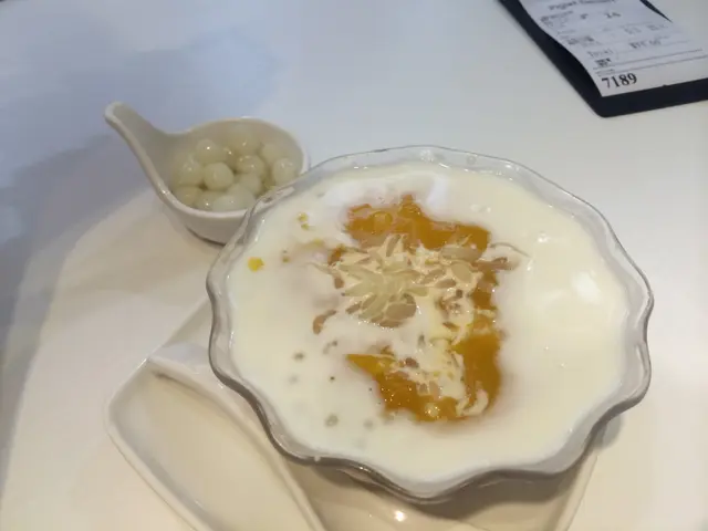 楊枝甘露＋小丸子