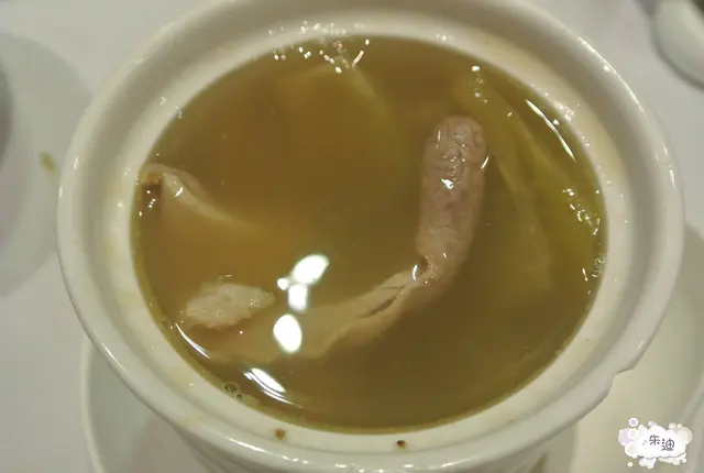 胡椒鹹菜豬肚湯