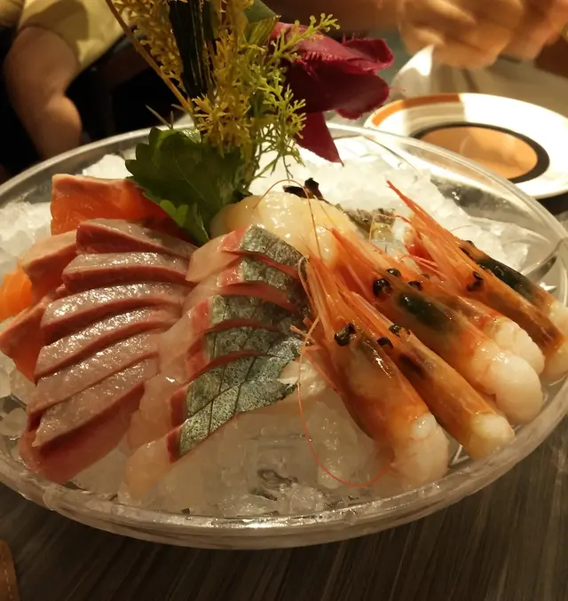 厚切 , 食過幾次，都保持水準，有時漏單，要自己加單追