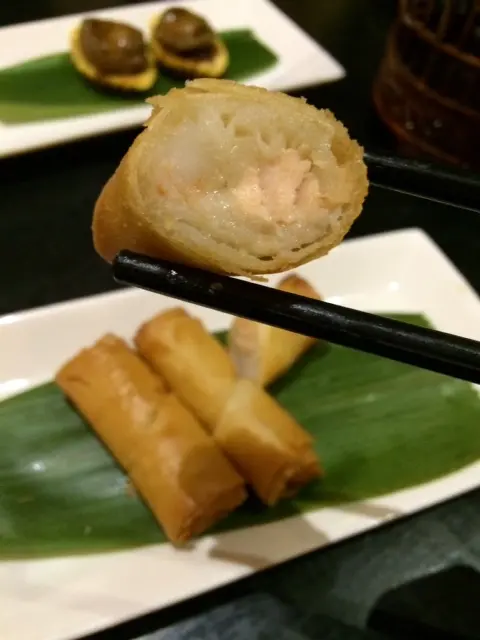 三文魚春卷 ($48)