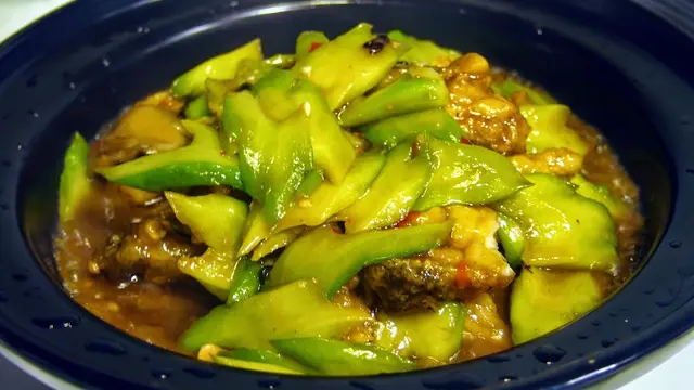 一魚兩食之涼瓜魚煲