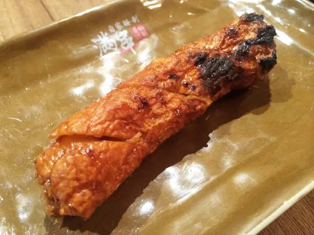 自制鮮墨魚棒棒($18)