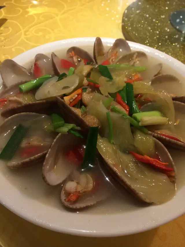 花甲鮮味十足,而且飽滿