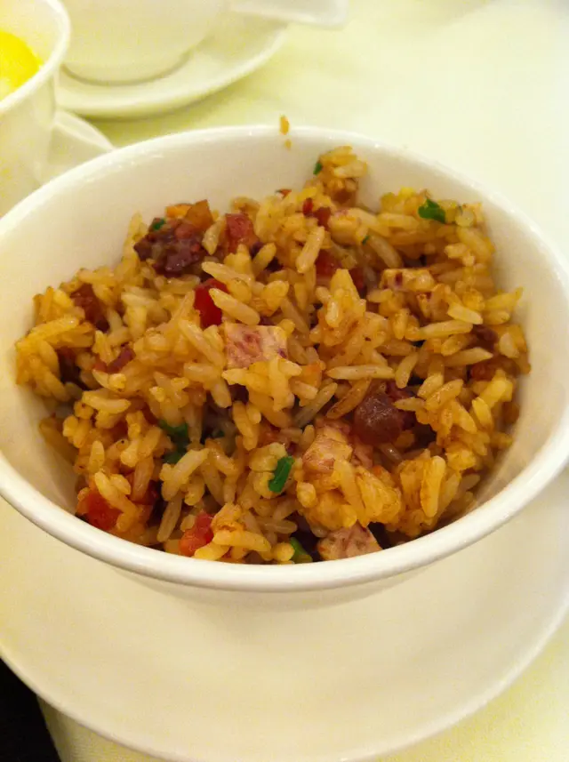 芋粒炒飯