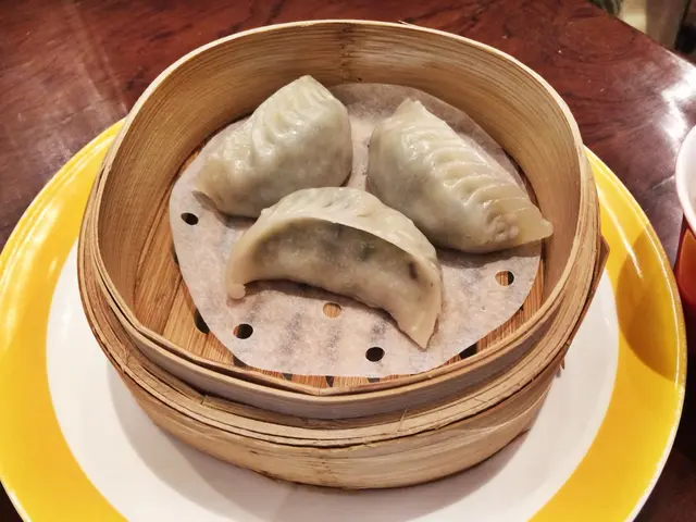 蒸素餃