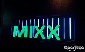 MIXX Restaurant and Bar