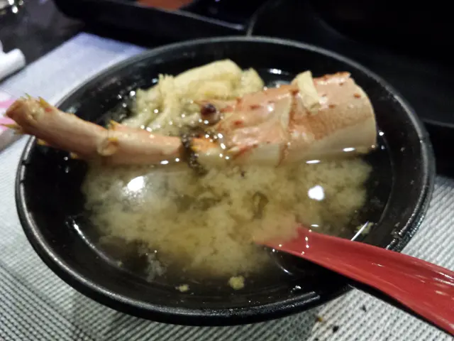 龍蝦頭整龍蝦湯