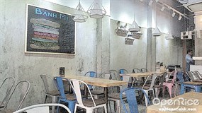 深長之餐廳內，容納位子也算多 - 九龍城的越南麵包