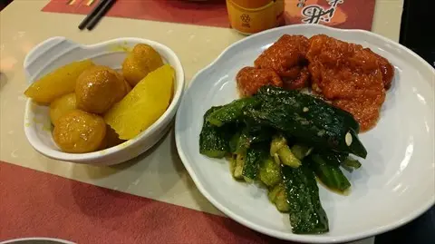 小食