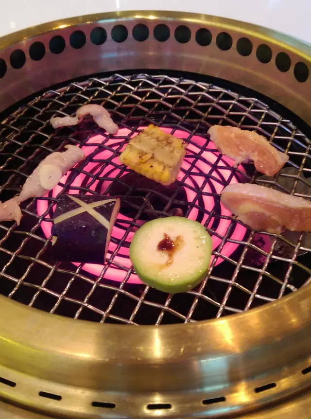 把食物慢慢燒來食，真是樂趣！