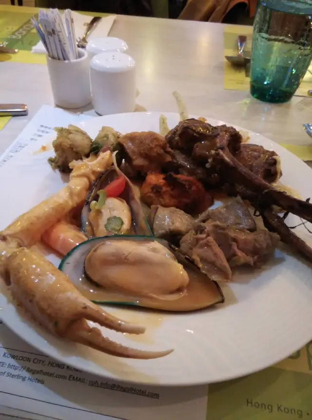 咖哩海鮮, 青咖哩鴨, 羊架