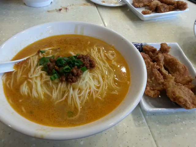 排骨擔擔麵