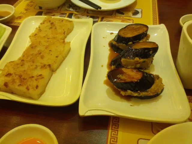 魚肉茄子、蘿蔔榚