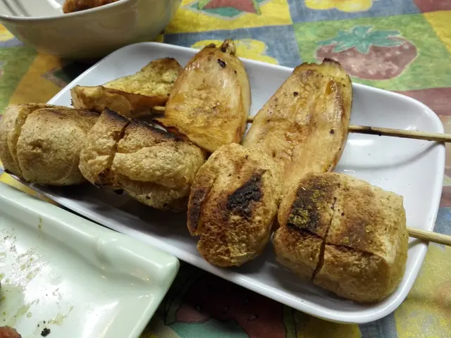 燒豆卜 雞髀菇