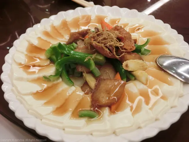 榆耳千頁豆腐
