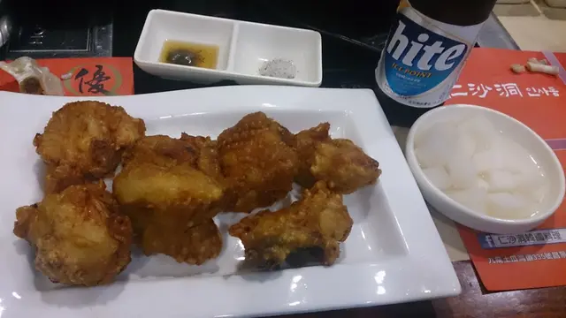 炸雞，啤酒