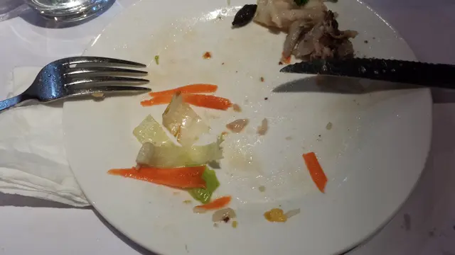 乳豬的伴碟沙律菜