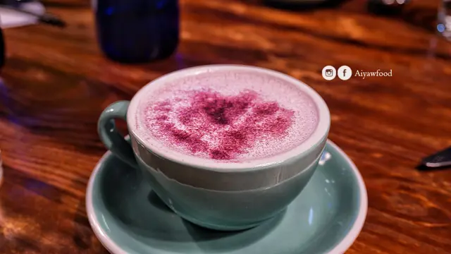 Purple sweet potato latte