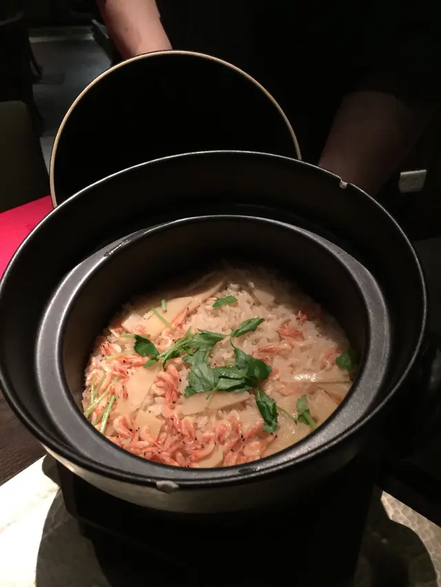 釜炊櫻花蝦土鍋飯