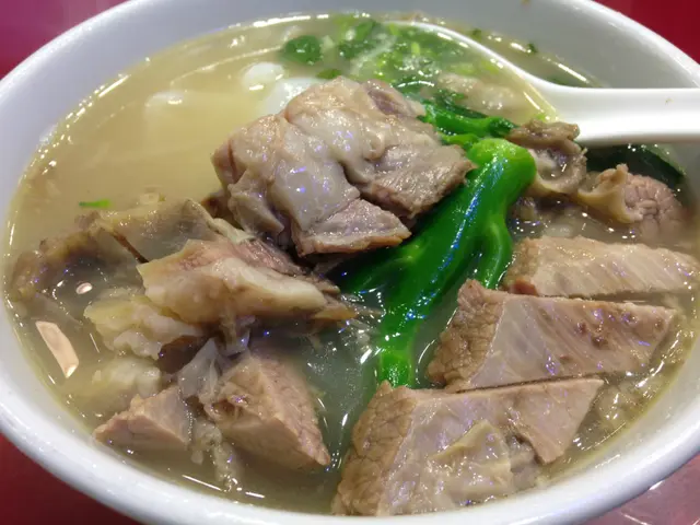 這家是用清湯腩做法，牛腩大小剛好，好味