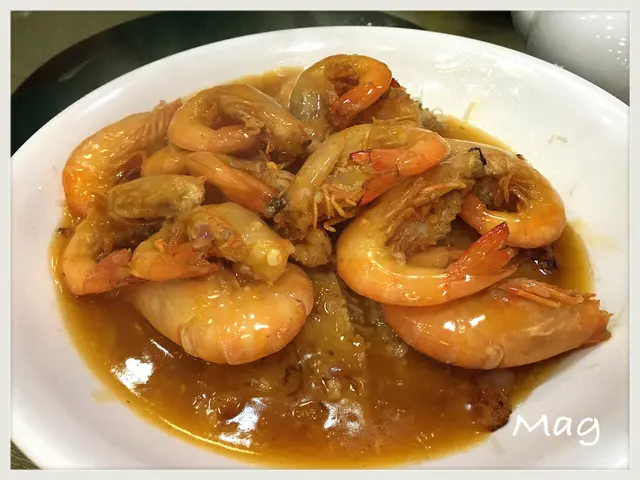 上湯蝦球炆米粉